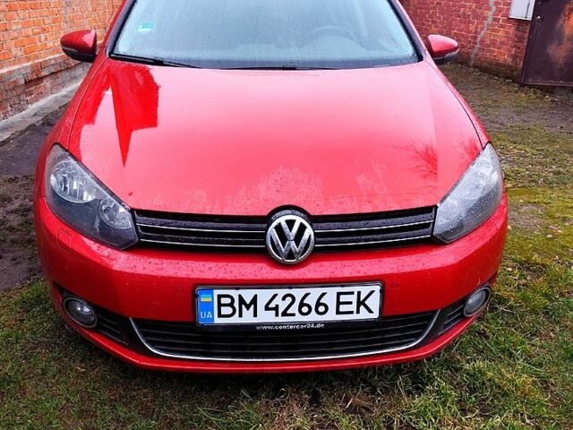 Красный Фольксваген Гольф, объемом двигателя 1.4 л и пробегом 196 тыс. км за 9200 $, фото 1 на Automoto.ua