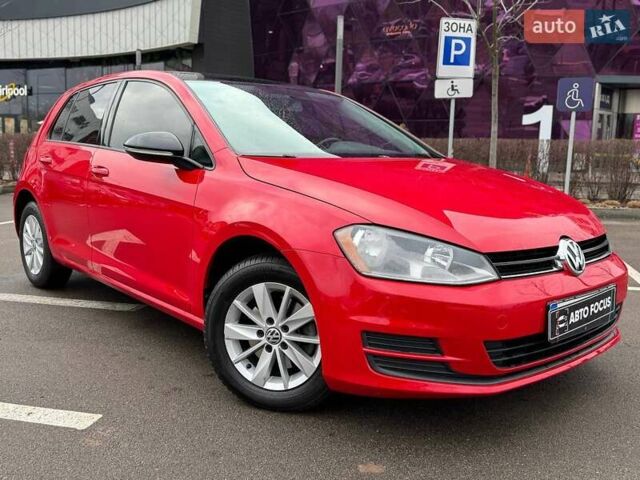 Красный Фольксваген Гольф, объемом двигателя 1.8 л и пробегом 127 тыс. км за 11490 $, фото 1 на Automoto.ua