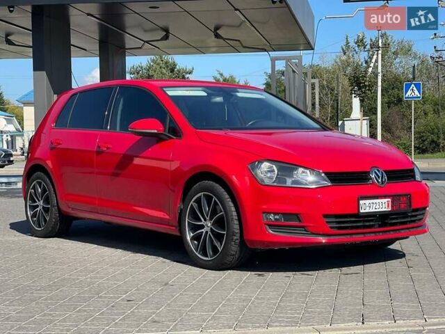 Красный Фольксваген Гольф, объемом двигателя 1.4 л и пробегом 161 тыс. км за 13300 $, фото 1 на Automoto.ua