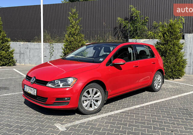 Красный Фольксваген Гольф, объемом двигателя 1.8 л и пробегом 128 тыс. км за 11000 $, фото 1 на Automoto.ua