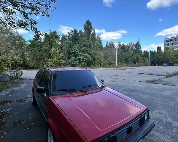 Красный Фольксваген Гольф, объемом двигателя 1.4 л и пробегом 232 тыс. км за 1650 $, фото 1 на Automoto.ua