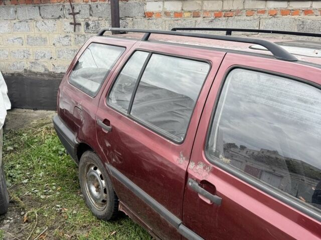 Червоний Фольксваген Гольф, об'ємом двигуна 1.4 л та пробігом 1 тис. км за 500 $, фото 1 на Automoto.ua