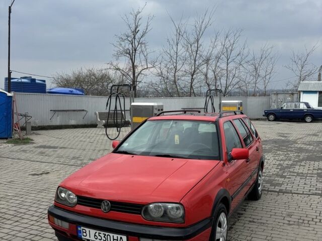 Червоний Фольксваген Гольф, об'ємом двигуна 1.9 л та пробігом 3 тис. км за 2200 $, фото 1 на Automoto.ua