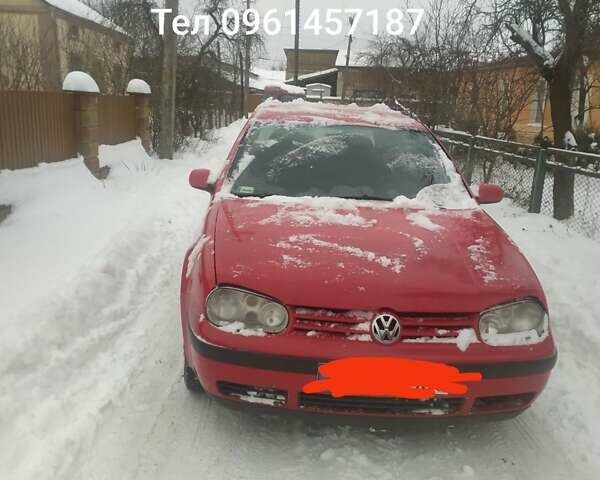 Червоний Фольксваген Гольф, об'ємом двигуна 1.8 л та пробігом 100 тис. км за 1550 $, фото 1 на Automoto.ua
