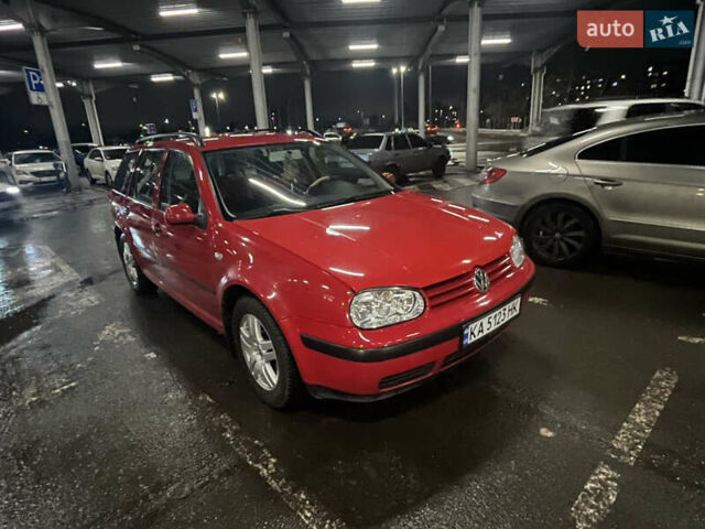 Червоний Фольксваген Гольф, об'ємом двигуна 1.6 л та пробігом 205 тис. км за 5100 $, фото 1 на Automoto.ua