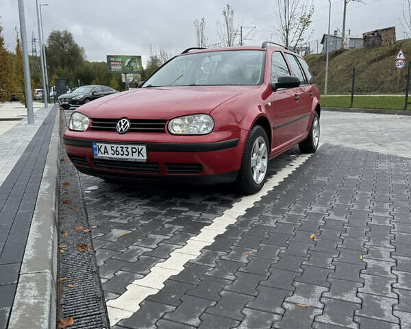 Червоний Фольксваген Гольф, об'ємом двигуна 1.6 л та пробігом 201 тис. км за 5500 $, фото 1 на Automoto.ua