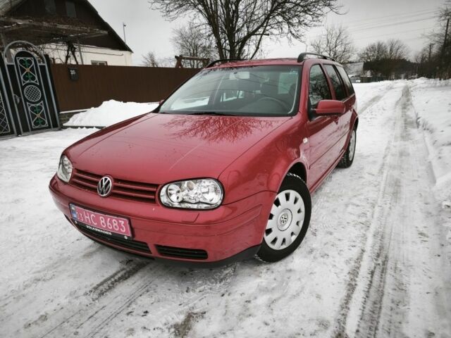Червоний Фольксваген Гольф, об'ємом двигуна 1.6 л та пробігом 224 тис. км за 4600 $, фото 1 на Automoto.ua