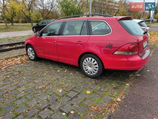 Червоний Фольксваген Гольф, об'ємом двигуна 1.9 л та пробігом 265 тис. км за 5300 $, фото 1 на Automoto.ua