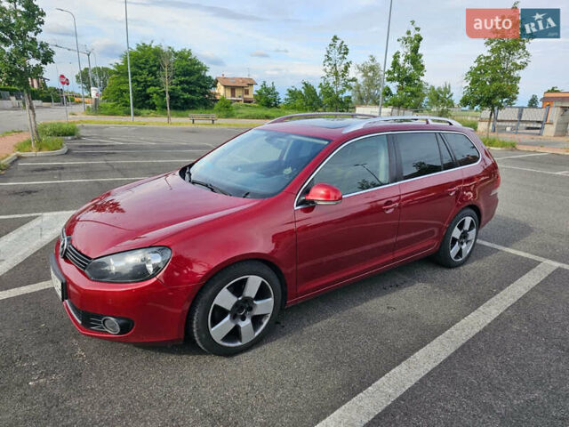 Червоний Фольксваген Гольф, об'ємом двигуна 1.6 л та пробігом 268 тис. км за 7900 $, фото 1 на Automoto.ua