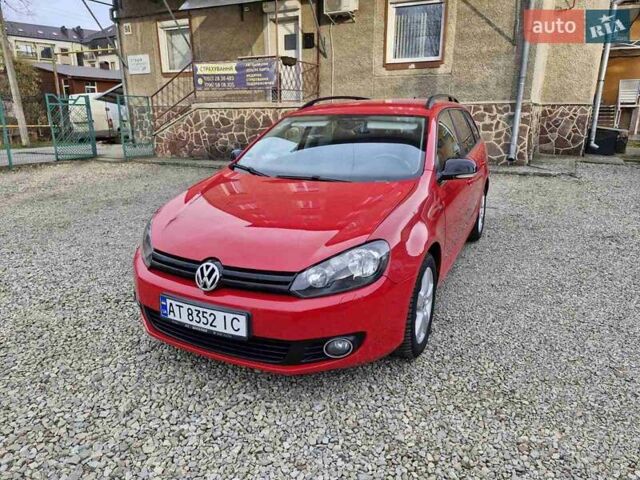 Червоний Фольксваген Гольф, об'ємом двигуна 1.6 л та пробігом 243 тис. км за 8350 $, фото 1 на Automoto.ua