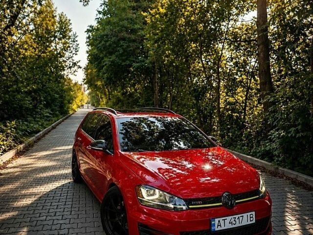 Червоний Фольксваген Гольф, об'ємом двигуна 1.97 л та пробігом 185 тис. км за 14100 $, фото 1 на Automoto.ua