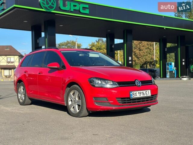 Красный Фольксваген Гольф, объемом двигателя 1.97 л и пробегом 275 тыс. км за 10500 $, фото 1 на Automoto.ua