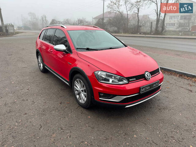 Червоний Фольксваген Гольф, об'ємом двигуна 1.8 л та пробігом 205 тис. км за 11900 $, фото 1 на Automoto.ua