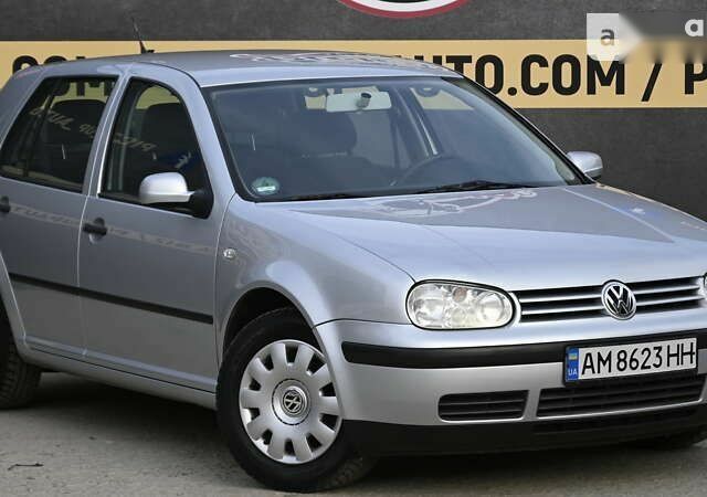 Фольксваген Гольф 2000 у Бердичеве на Automoto.ua Фольксваген Гольф, об'ємом двигуна 2 л та пробігом 218 тис. км за 5300 $, фото 1 на Automoto.ua