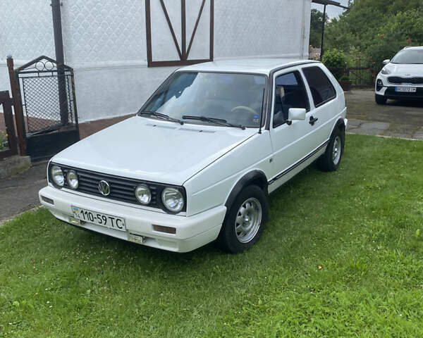 Фольксваген Гольф, объемом двигателя 1.78 л и пробегом 300 тыс. км за 2200 $, фото 1 на Automoto.ua