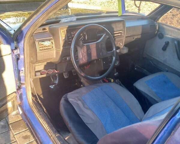 Фольксваген Гольф, об'ємом двигуна 1.6 л та пробігом 250 тис. км за 1150 $, фото 1 на Automoto.ua