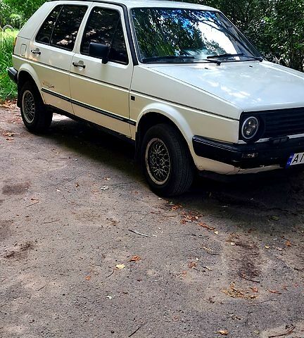 Фольксваген Гольф, об'ємом двигуна 1.6 л та пробігом 0 тис. км за 1600 $, фото 1 на Automoto.ua