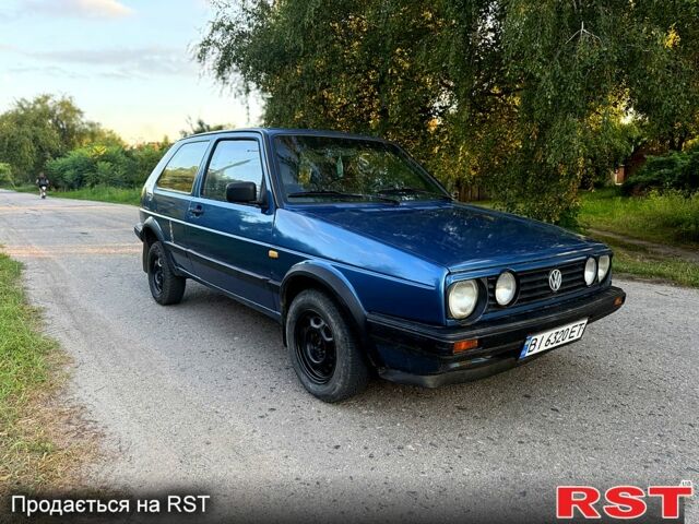 Фольксваген Гольф, объемом двигателя 1.3 л и пробегом 100 тыс. км за 1350 $, фото 1 на Automoto.ua