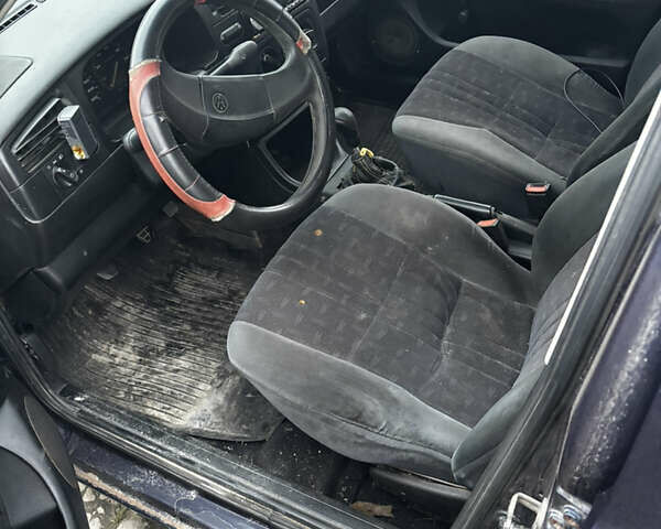 Фольксваген Гольф, объемом двигателя 1.4 л и пробегом 250 тыс. км за 1750 $, фото 1 на Automoto.ua