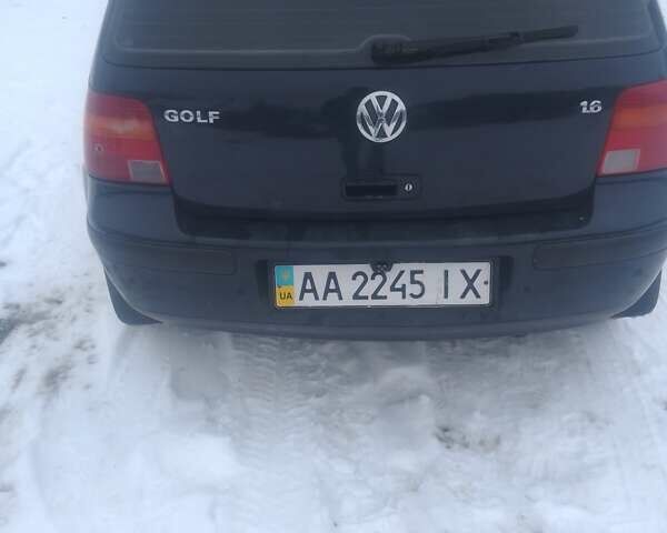 Фольксваген Гольф, объемом двигателя 1.6 л и пробегом 260 тыс. км за 2500 $, фото 1 на Automoto.ua