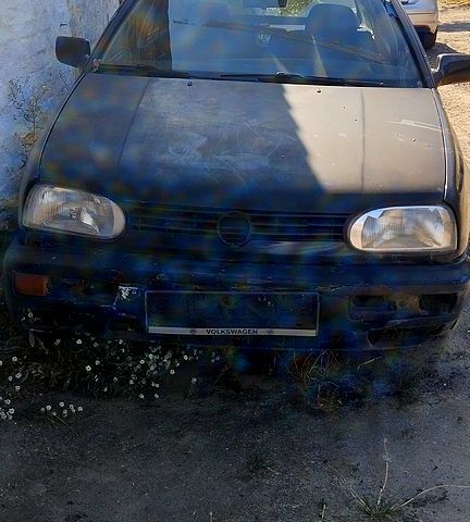 Фольксваген Гольф, об'ємом двигуна 1.6 л та пробігом 0 тис. км за 600 $, фото 1 на Automoto.ua