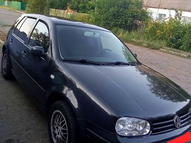 Фольксваген Гольф, об'ємом двигуна 1.6 л та пробігом 256 тис. км за 4500 $, фото 1 на Automoto.ua
