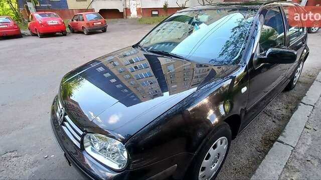 Фольксваген Гольф, объемом двигателя 1.4 л и пробегом 240 тыс. км за 3900 $, фото 1 на Automoto.ua