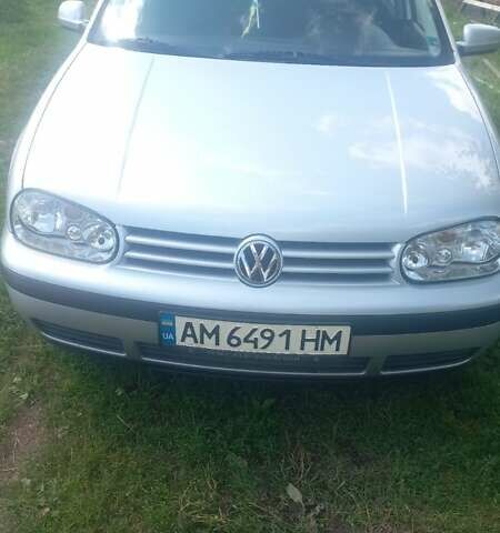 Фольксваген Гольф, объемом двигателя 1.39 л и пробегом 216 тыс. км за 3900 $, фото 1 на Automoto.ua