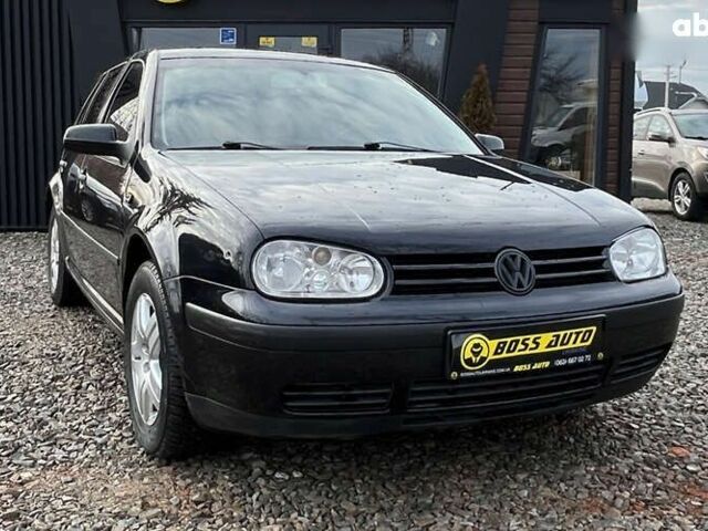 Фольксваген Гольф, объемом двигателя 1.6 л и пробегом 287 тыс. км за 4500 $, фото 1 на Automoto.ua