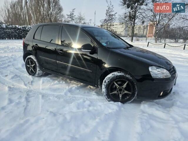 Фольксваген Гольф, объемом двигателя 1.6 л и пробегом 241 тыс. км за 5700 $, фото 1 на Automoto.ua