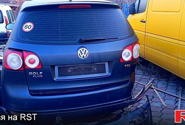 Фольксваген Гольф, об'ємом двигуна 1.4 л та пробігом 300 тис. км за 2000 $, фото 1 на Automoto.ua