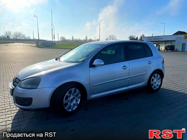 Фольксваген Гольф, объемом двигателя 2 л и пробегом 290 тыс. км за 7200 $, фото 1 на Automoto.ua