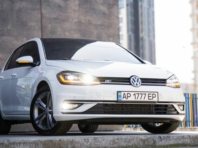 Фольксваген Гольф, объемом двигателя 0 л и пробегом 113 тыс. км за 19500 $, фото 1 на Automoto.ua