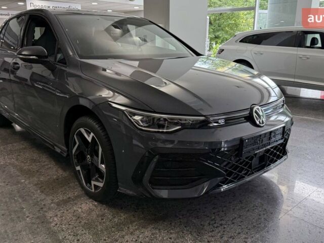купить новое авто Фольксваген Гольф 2025 года от официального дилера Автодім Атлант на Вацлава Гавела Фольксваген фото