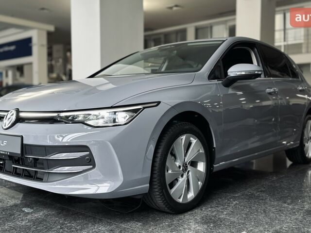 купить новое авто Фольксваген Гольф 2025 года от официального дилера Автодім Атлант на Вацлава Гавела Фольксваген фото