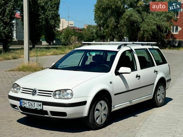 Фольксваген Гольф, объемом двигателя 1.9 л и пробегом 260 тыс. км за 3800 $, фото 1 на Automoto.ua