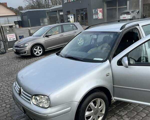 Фольксваген Гольф, объемом двигателя 1.6 л и пробегом 320 тыс. км за 2900 $, фото 1 на Automoto.ua