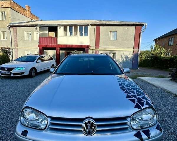 Фольксваген Гольф, объемом двигателя 1.6 л и пробегом 253 тыс. км за 2900 $, фото 1 на Automoto.ua