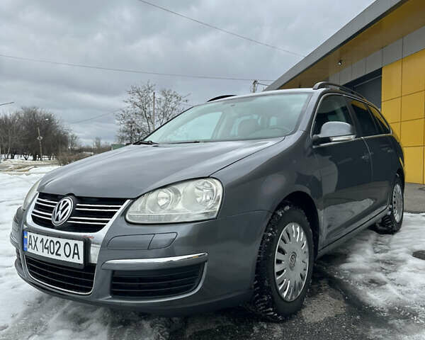 Фольксваген Гольф, объемом двигателя 1.6 л и пробегом 231 тыс. км за 6350 $, фото 1 на Automoto.ua