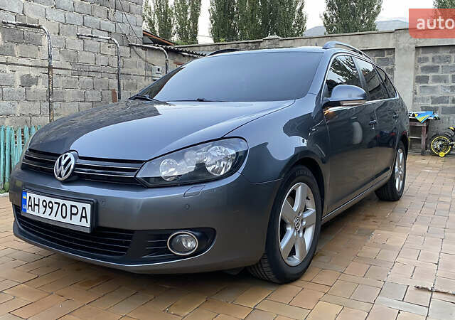Фольксваген Гольф, объемом двигателя 1.6 л и пробегом 248 тыс. км за 8000 $, фото 1 на Automoto.ua
