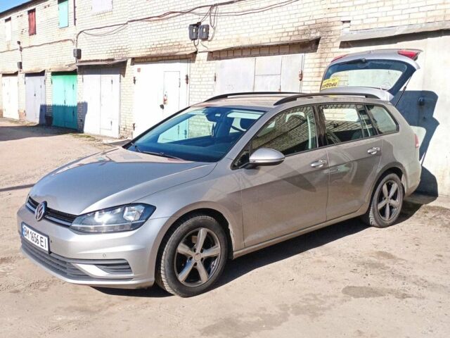 Фольксваген Гольф, объемом двигателя 1.6 л и пробегом 281 тыс. км за 12400 $, фото 1 на Automoto.ua