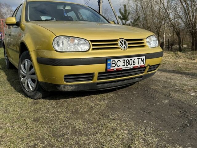 Жовтий Фольксваген Гольф, об'ємом двигуна 1.4 л та пробігом 391 тис. км за 3250 $, фото 1 на Automoto.ua