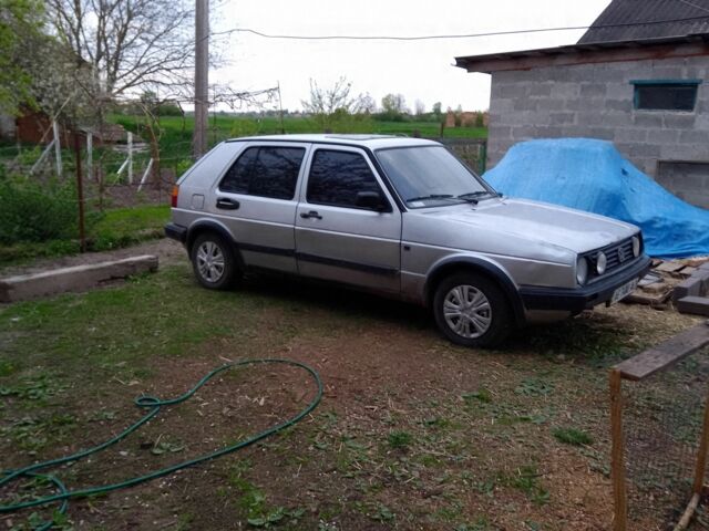 Сірий Фольксваген Гольф, об'ємом двигуна 0 л та пробігом 325 тис. км за 1500 $, фото 1 на Automoto.ua