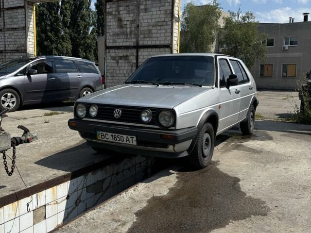 Серый Фольксваген Гольф, объемом двигателя 1.8 л и пробегом 98 тыс. км за 1200 $, фото 1 на Automoto.ua