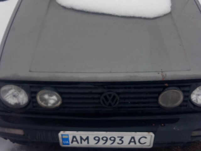 Серый Фольксваген Гольф, объемом двигателя 1.6 л и пробегом 348 тыс. км за 1129 $, фото 1 на Automoto.ua