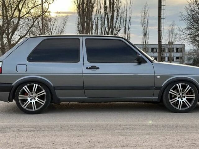 Сірий Фольксваген Гольф, об'ємом двигуна 1.9 л та пробігом 300 тис. км за 5000 $, фото 1 на Automoto.ua