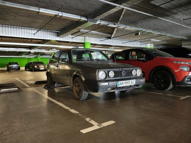 Серый Фольксваген Гольф, объемом двигателя 1.6 л и пробегом 380 тыс. км за 1307 $, фото 1 на Automoto.ua