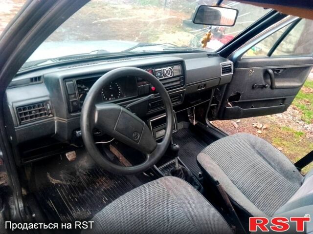 Сірий Фольксваген Гольф, об'ємом двигуна 1.6 л та пробігом 198 тис. км за 850 $, фото 1 на Automoto.ua