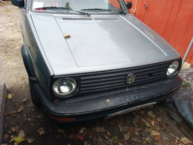 Сірий Фольксваген Гольф, об'ємом двигуна 0 л та пробігом 300 тис. км за 600 $, фото 1 на Automoto.ua