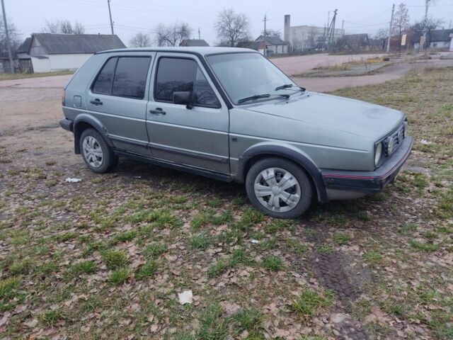 Серый Фольксваген Гольф, объемом двигателя 0 л и пробегом 600 тыс. км за 950 $, фото 1 на Automoto.ua